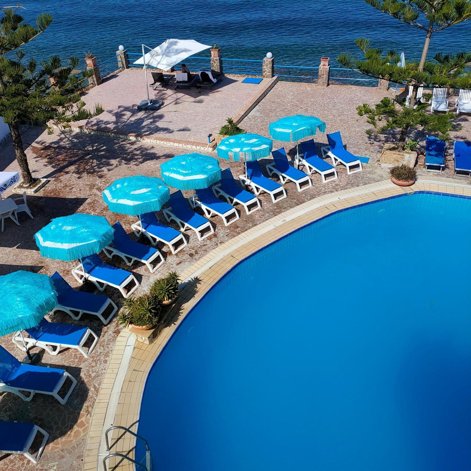 La Playa Blanca Hotel&Ristorante Santo Stefano di Camastra Exterior foto